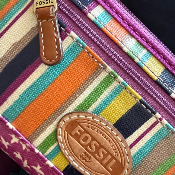 Fossil Multicolor Wallet - Picture 12 of 12
